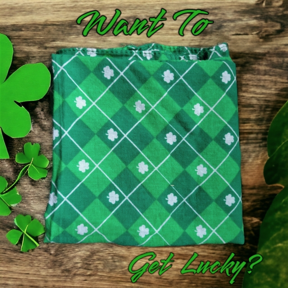 Vtg Lucky Green Diamond Square Shamrock St Patrick's Day Bandana